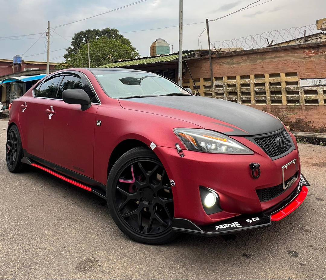 A picture of Lexus IS250