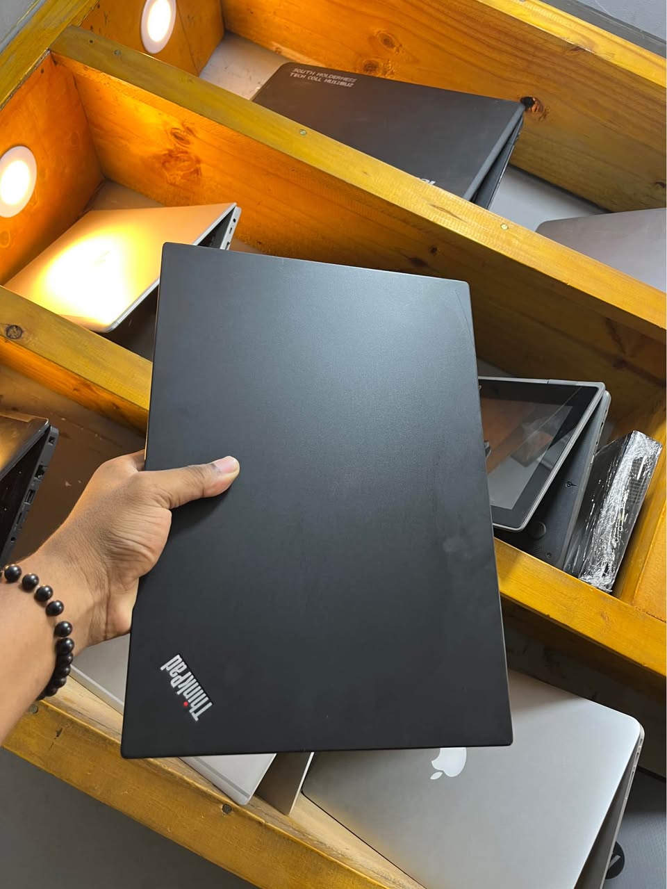 A picture of LENOVO THINKPAD L480 Core i5 8th generation Ram 8gb Ssd