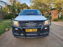 used toyota hilux