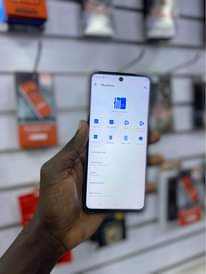A picture of Tecno Camon 17 pro 256gb storage 8gb ram clean like