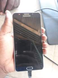 A picture of SAMSUNG GALAXY NOTE 5 GB 32 RAM 3 GB