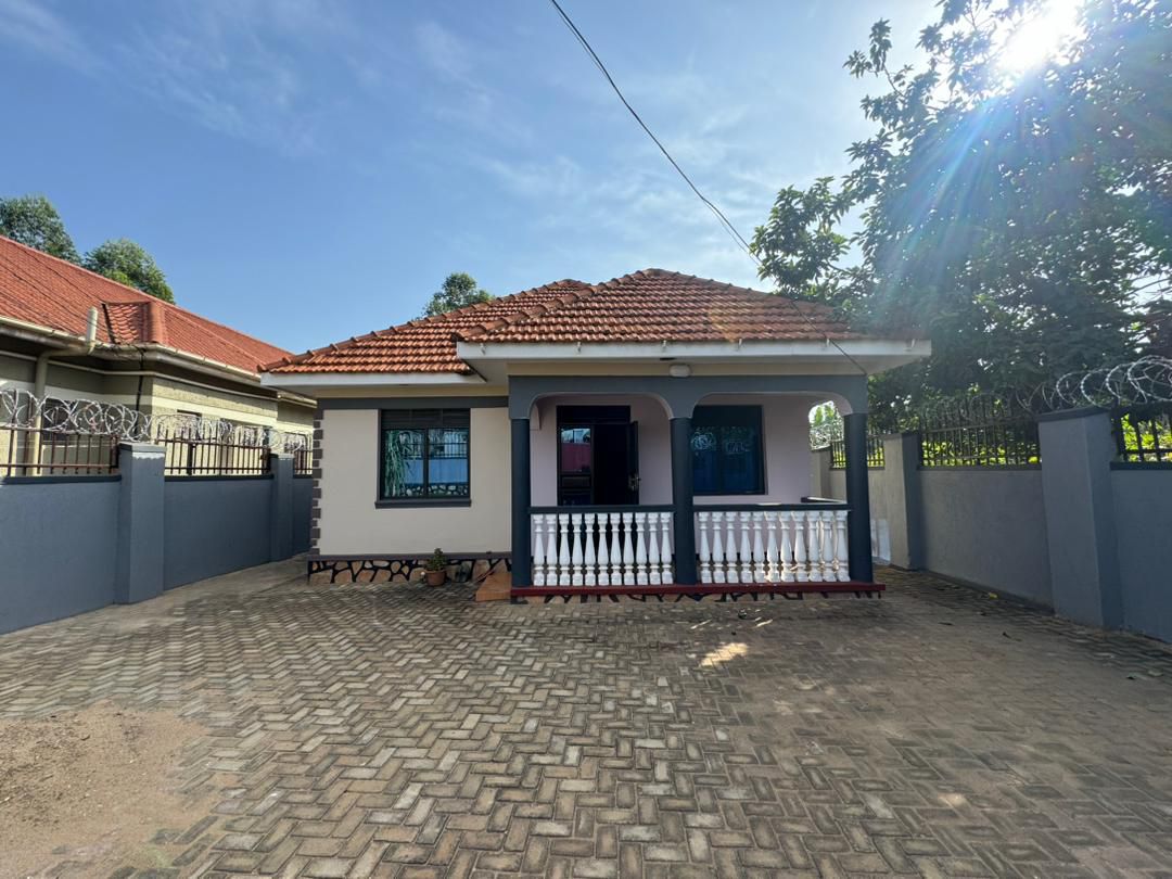 A picture of House