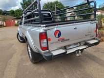 used nissan np300