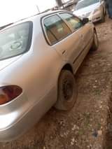 A picture of Toyota Corolla 2000 buy and use nothing to fix engine