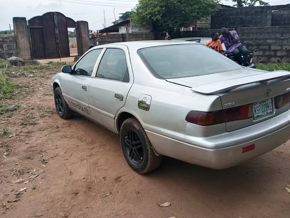 A picture of Toyota Camry 2001 model