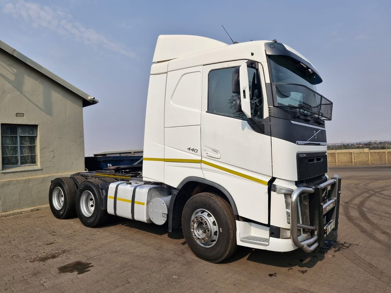 volvo fh truck