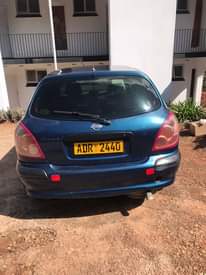 nissan almera