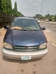 A picture of Very clean used Toyota siena 2001 only ac need attention