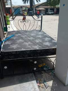 A picture of NAUZ KABATI LA NGUO KITANDA NA GODORO 0786494436