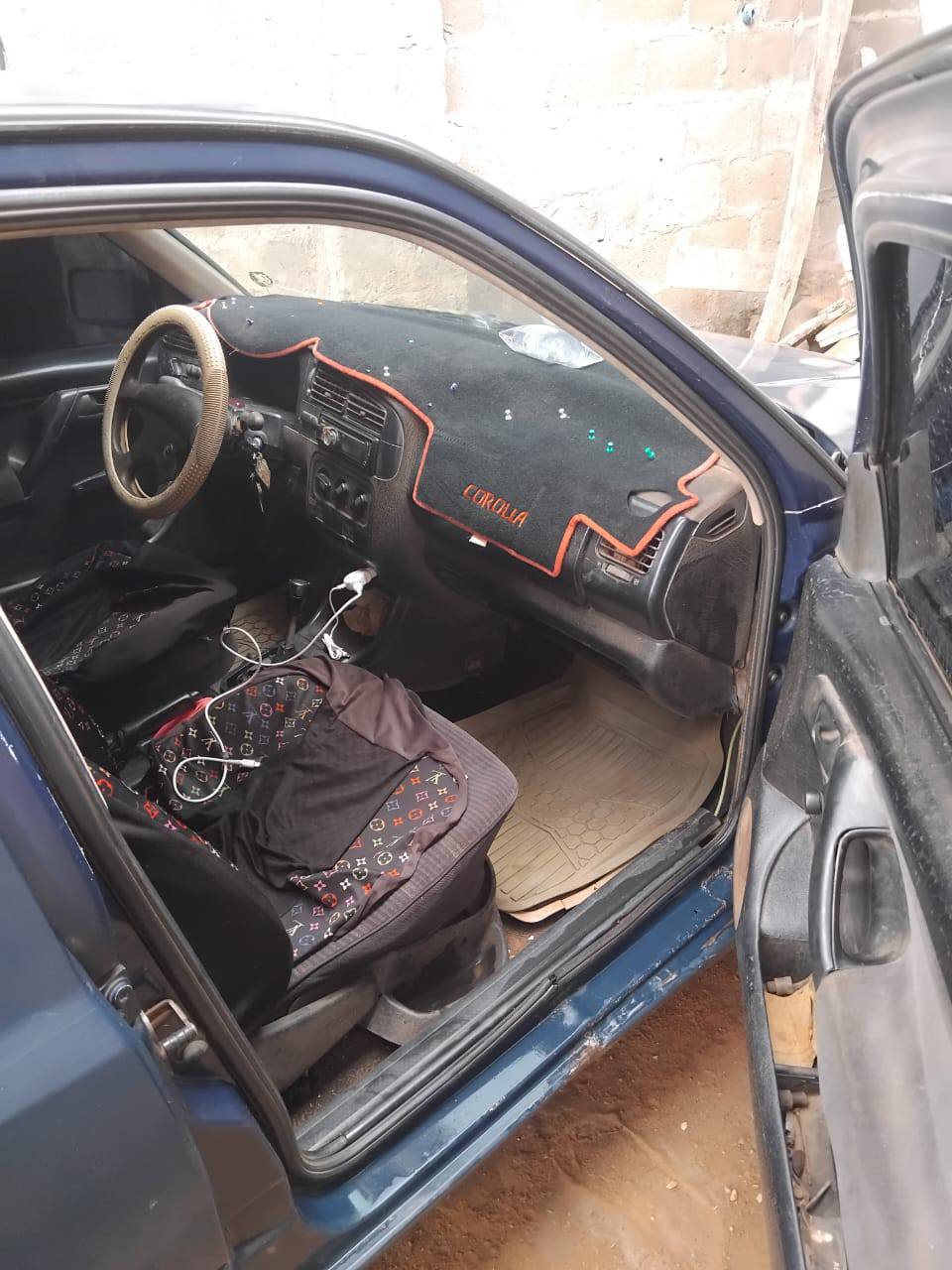 A picture of D owner is available for inspection knw Volkswagen golf 3