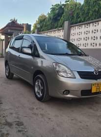 A picture of toyota spacio new model