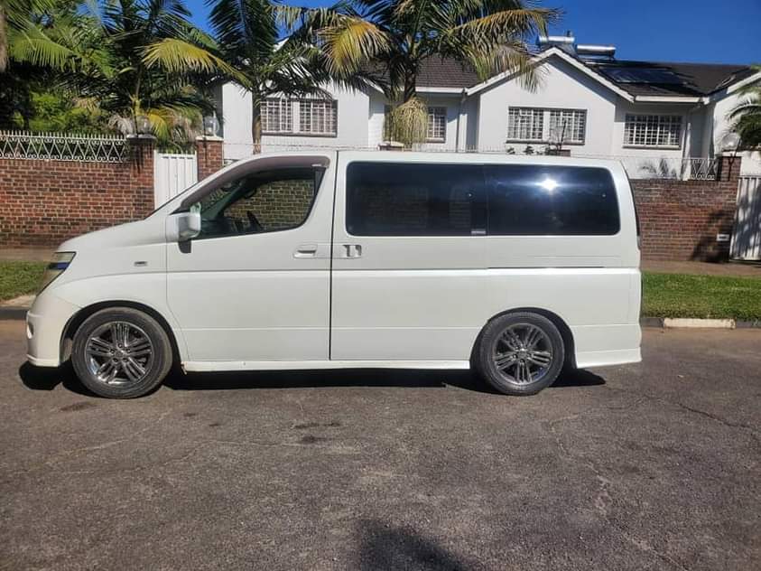 used nissan elgrand