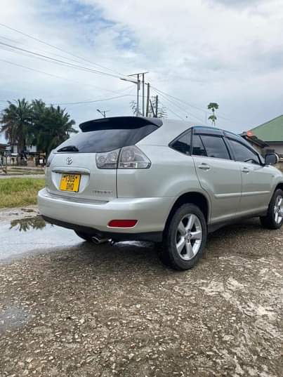 A picture of Toyota harrier new 0713020919 0618901490 Cc2360 Engen 2az Milion 20.8
