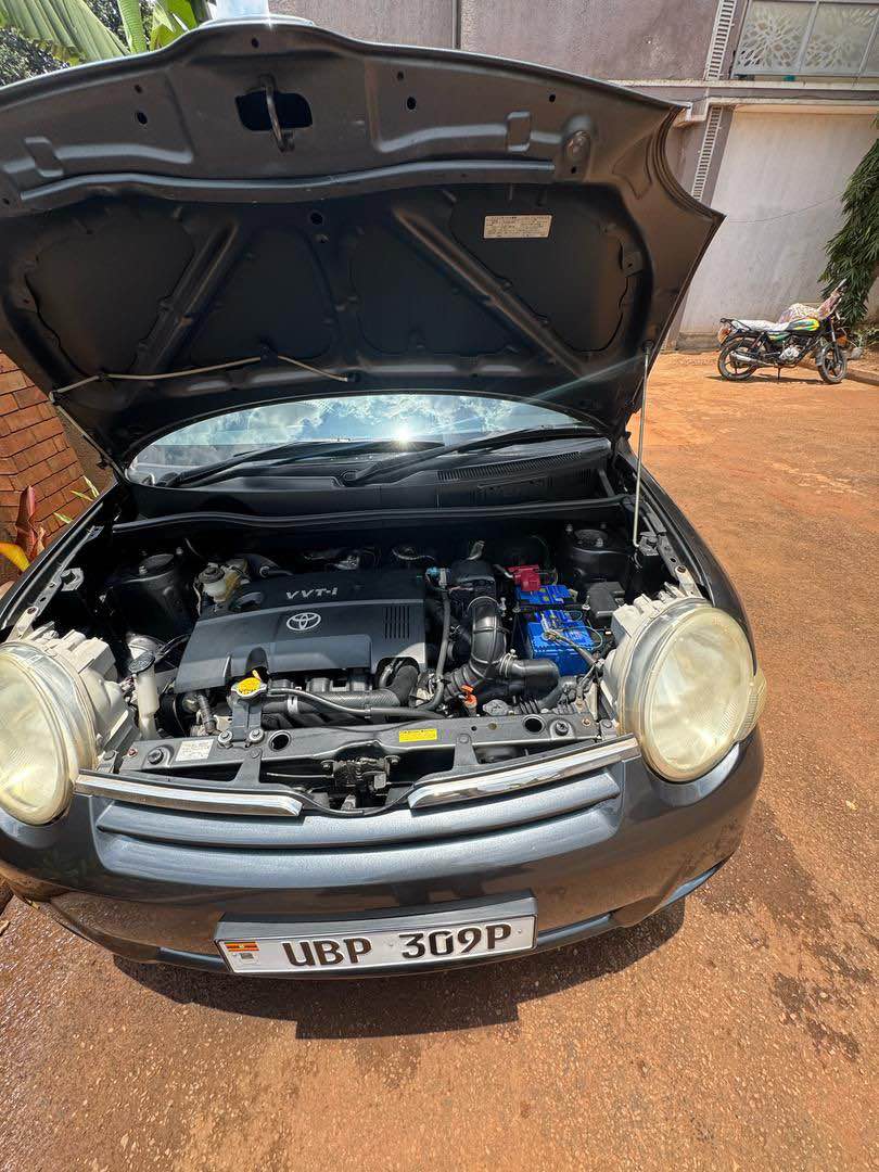 A picture of Sienta 2010 21M negotiable