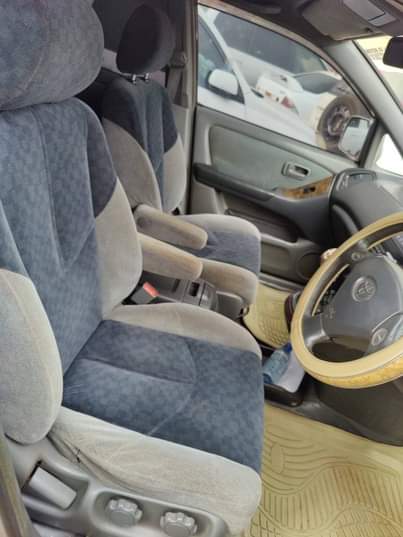 A picture of Toyota harrier