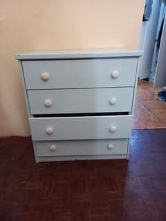 chest=of=drawers