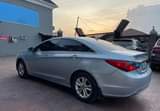 A picture of Neatly used Hyundai sonata 2011 key start