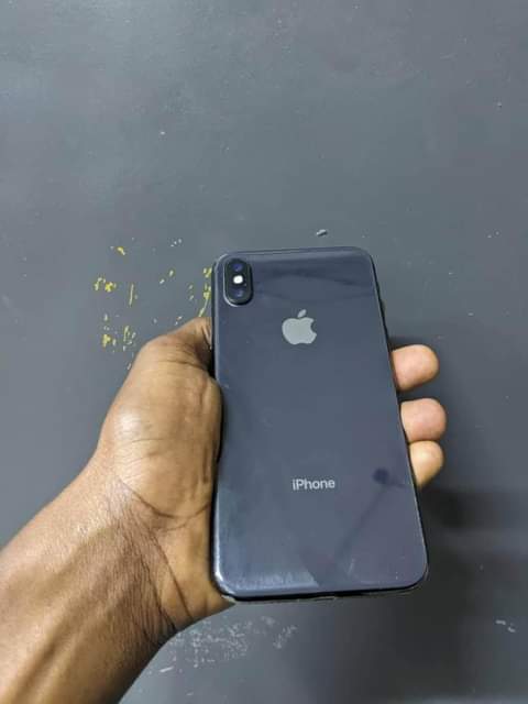 A picture of iPhone x