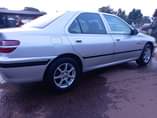 A picture of Extremely clean Nigerian used manual hand 406 with 1st body