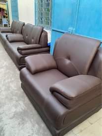 A picture of Sofa set