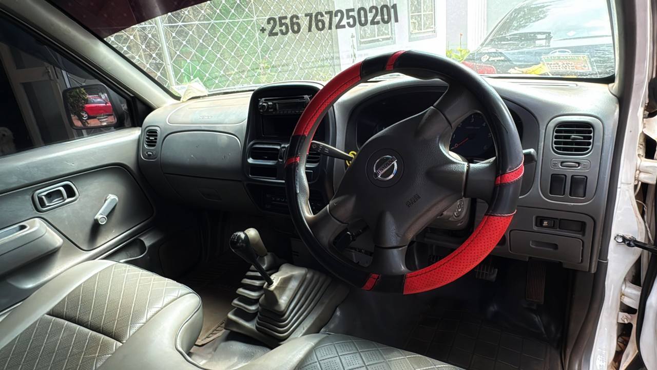 A picture of Nissan Frontier D22