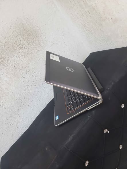 A picture of Dell latitude Core i5 8gb Ram 500HDD Keyboard light 2