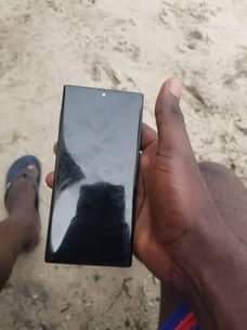 A picture of SAMSUNG NOTE 10 0748581337