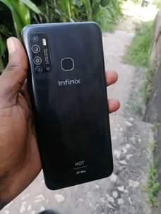 A picture of INFINIX HOT9 32GB 4GLITE IPO VZR KILA KTU INAKAA SAN