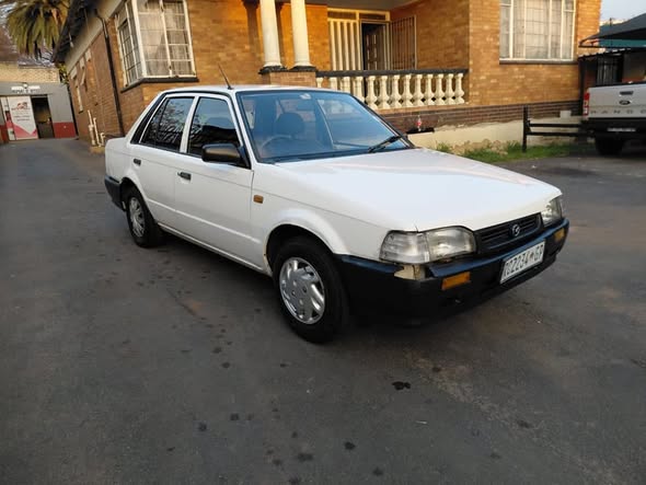 mazda 323