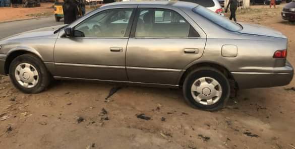 A picture of Danny Yung Smarts Autos Neat Toyota Camry 99 Very Sound