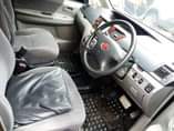 A picture of 2004 Toyota Noah