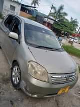 A picture of Toyota raum