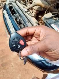 A picture of 1998 Camry Tiny light 1998