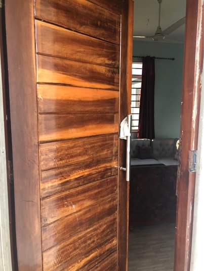 A picture of 0762353345 inauzwa 13.5m 
