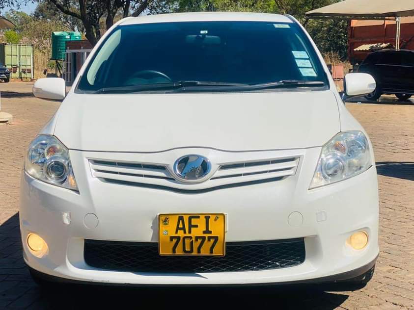 used toyota auris