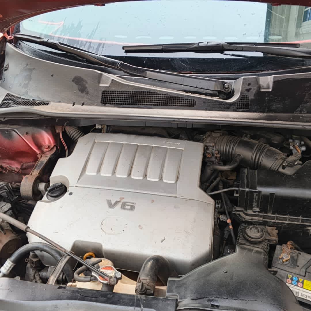 A picture of Toyota Highlander 2010