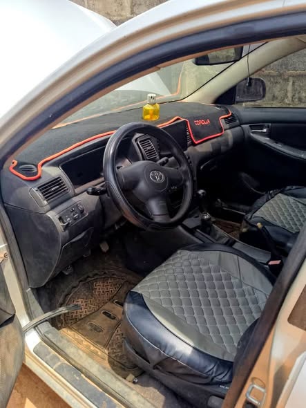 A picture of 07 Toyota Corolla