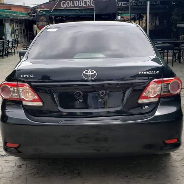A picture of Toyota Corolla 2012