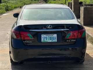 A picture of Lexus ES350