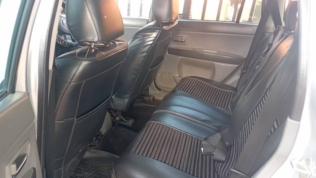 A picture of Mazda demio