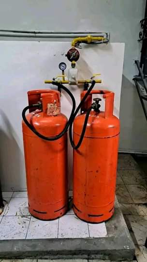 A picture of Gas pipe installation