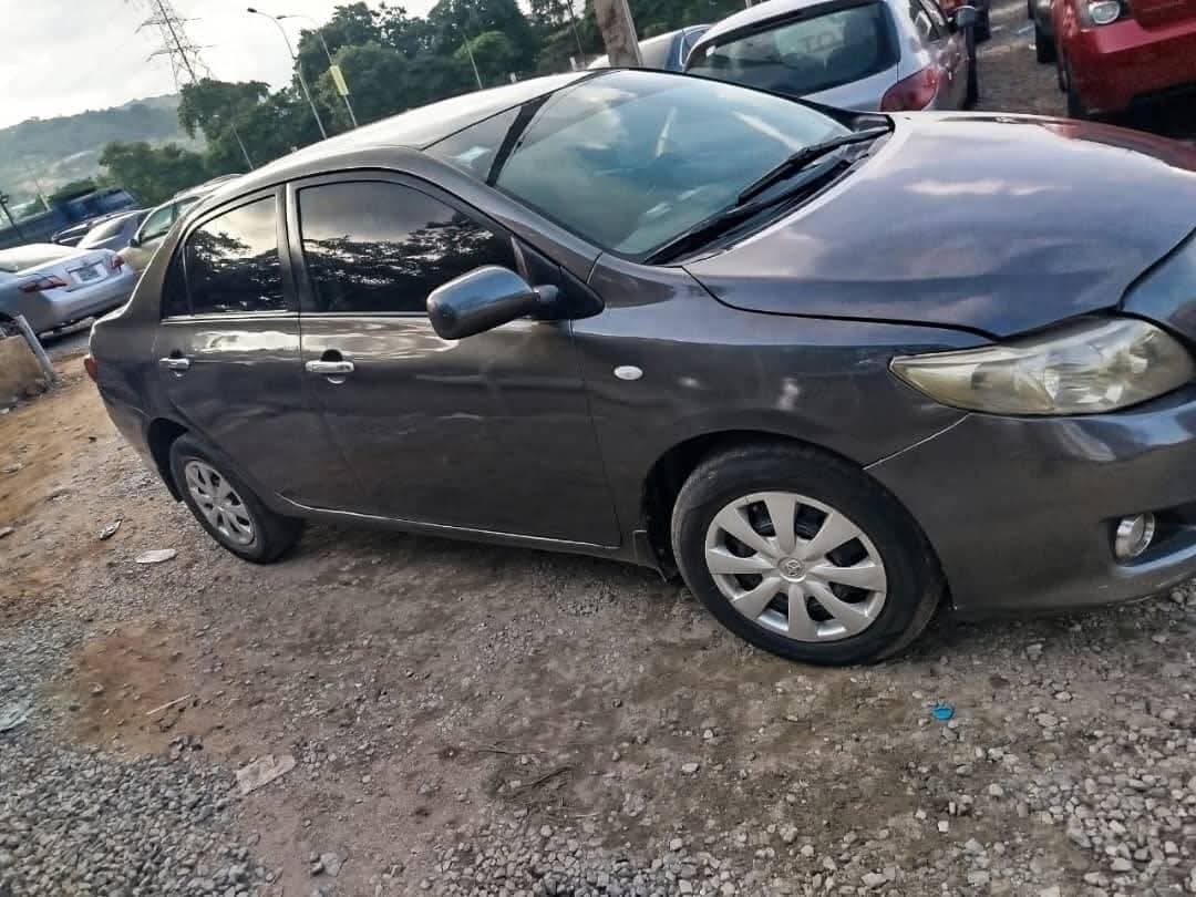 A picture of Toyota Corolla 011 manual engine untampered