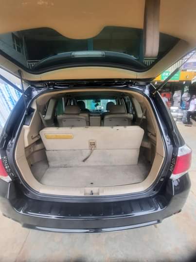A picture of Toyota highlander 2008
