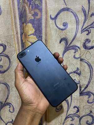 A picture of IPhone 7 Plus