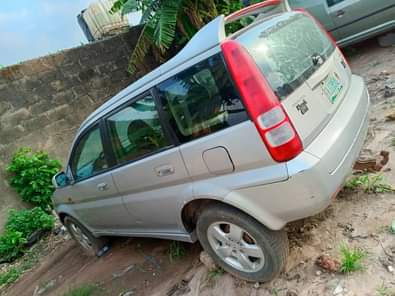 A picture of 2004 Honda Hr v Automatic Engine and gear Ac need