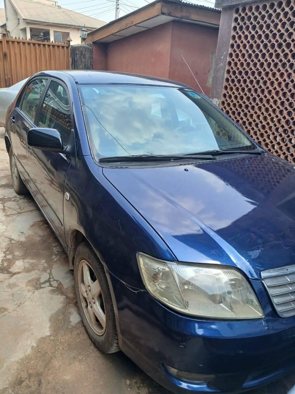 A picture of 2006 Toyota Corolla bank type