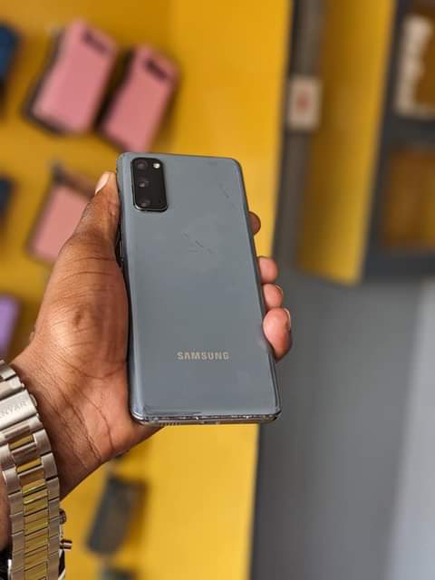 samsung s20