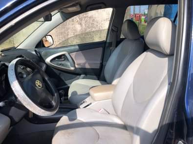 A picture of 2008 model Toyota RAV4 Pure tokumbo standard Nothing to fix