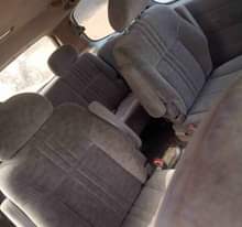 A picture of GOOD 2002 TOYOTA SIENNA IS AVAILABLE AT A CHEAP RATE