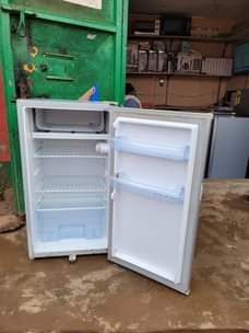 A picture of 120L capacity ADH SINGLE DOOR FRIDGE ON THE SALE